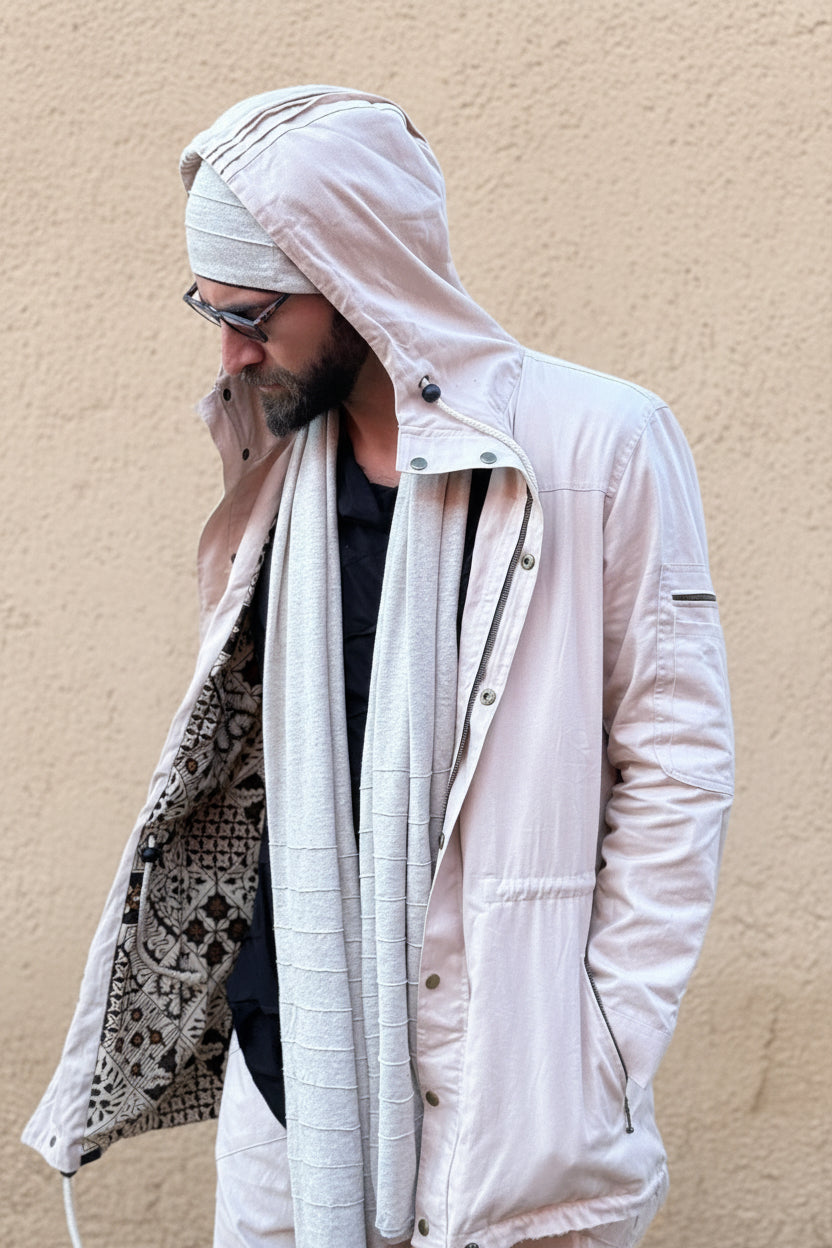 VALO Design Scarf HUIVI – Made from ultra-soft, medium-thickness natural hemp cotton fabric. Incredibly comfortable and becomes even softer with every wear