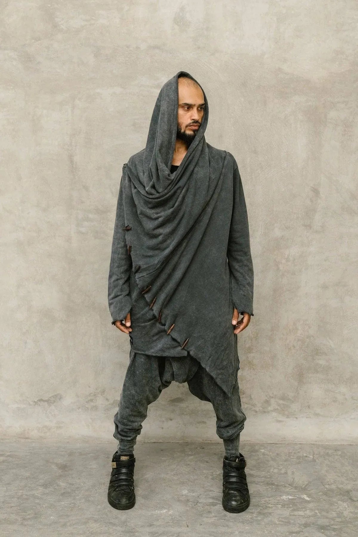 Kenobi Black Grey Outfit