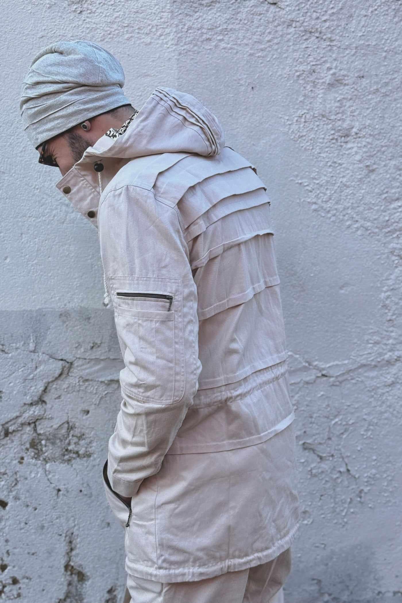 VALO Design Jackets LUONTO - Medium-Long 100% cotton jacket with impressive VALO print art by artist Timo Nummela on the interior layer