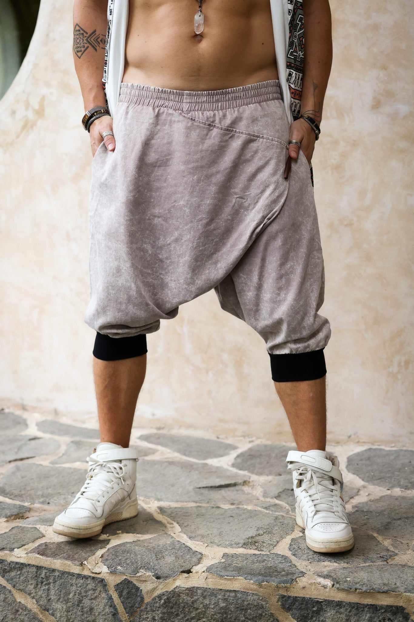 VALO Design Capris NINJA Capris – Ninja-style drop-crotch harem shorts crafted from soft, high-quality 100% cotton twill. The stonewash gives a denim-like look with a softer, more breathable feel.