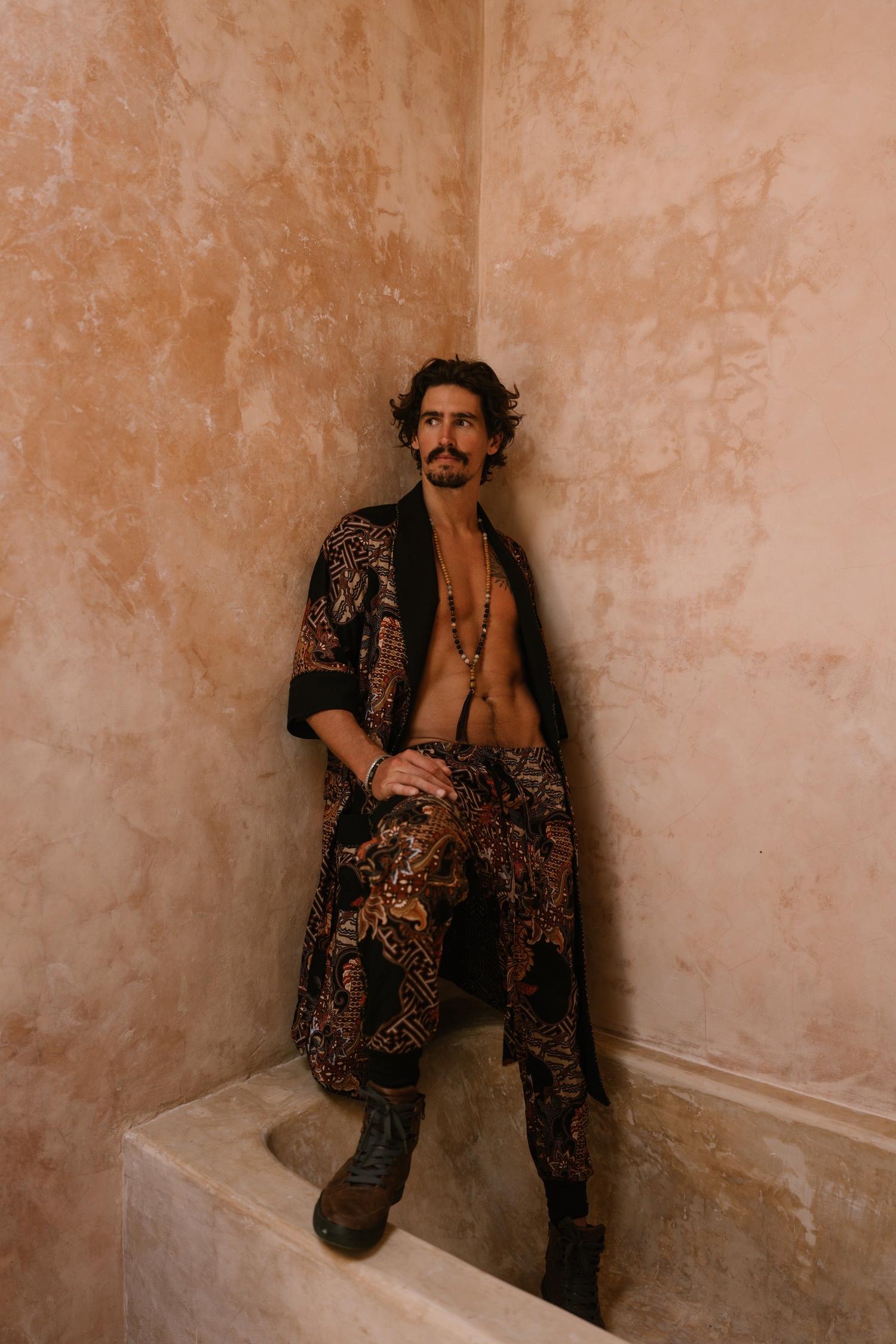 POMO Jacket Black Batik - Elegant Chic Kimono Jacket