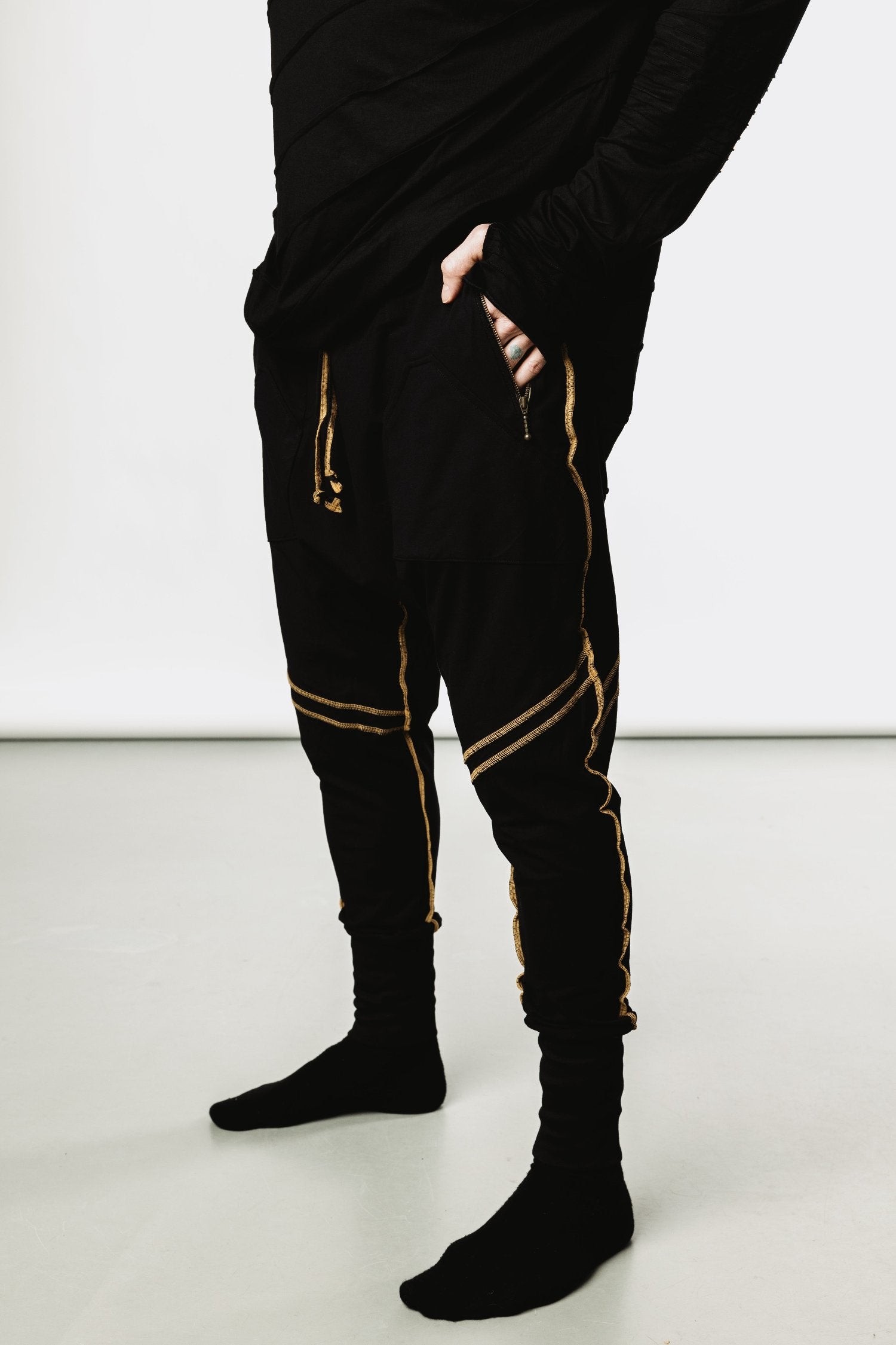 VALO Design Pants SAUDURA - 