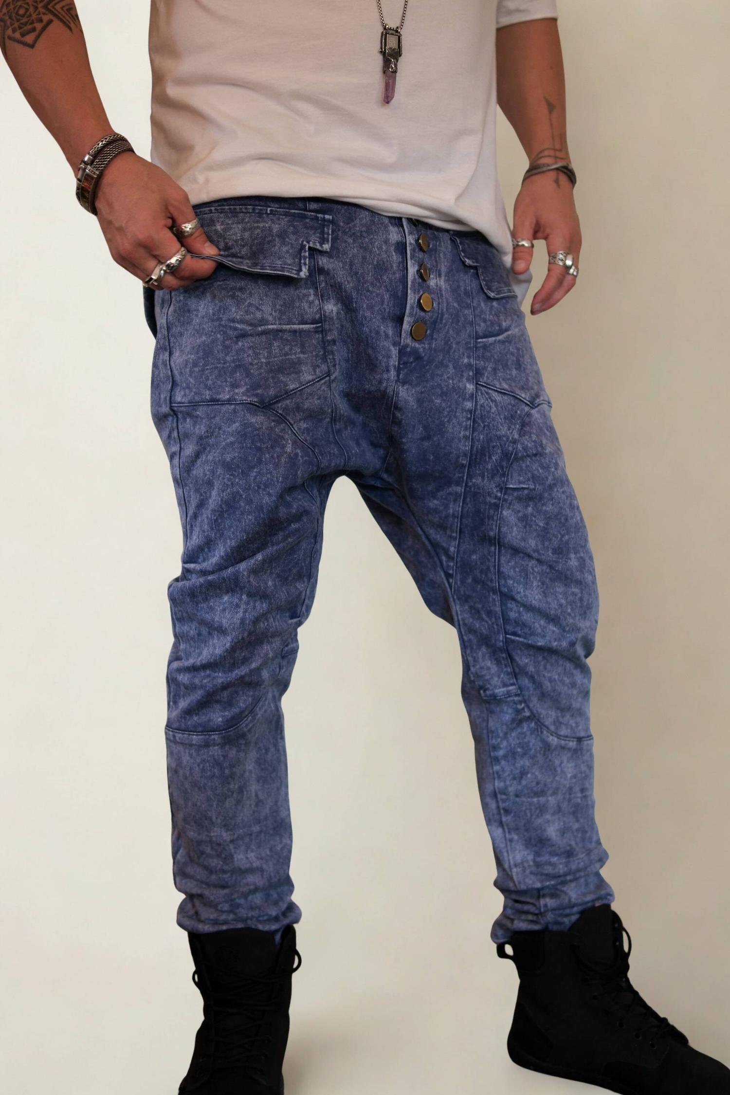 YÖ - Elegant Drop Crotch Harem Pants with Unique Cut