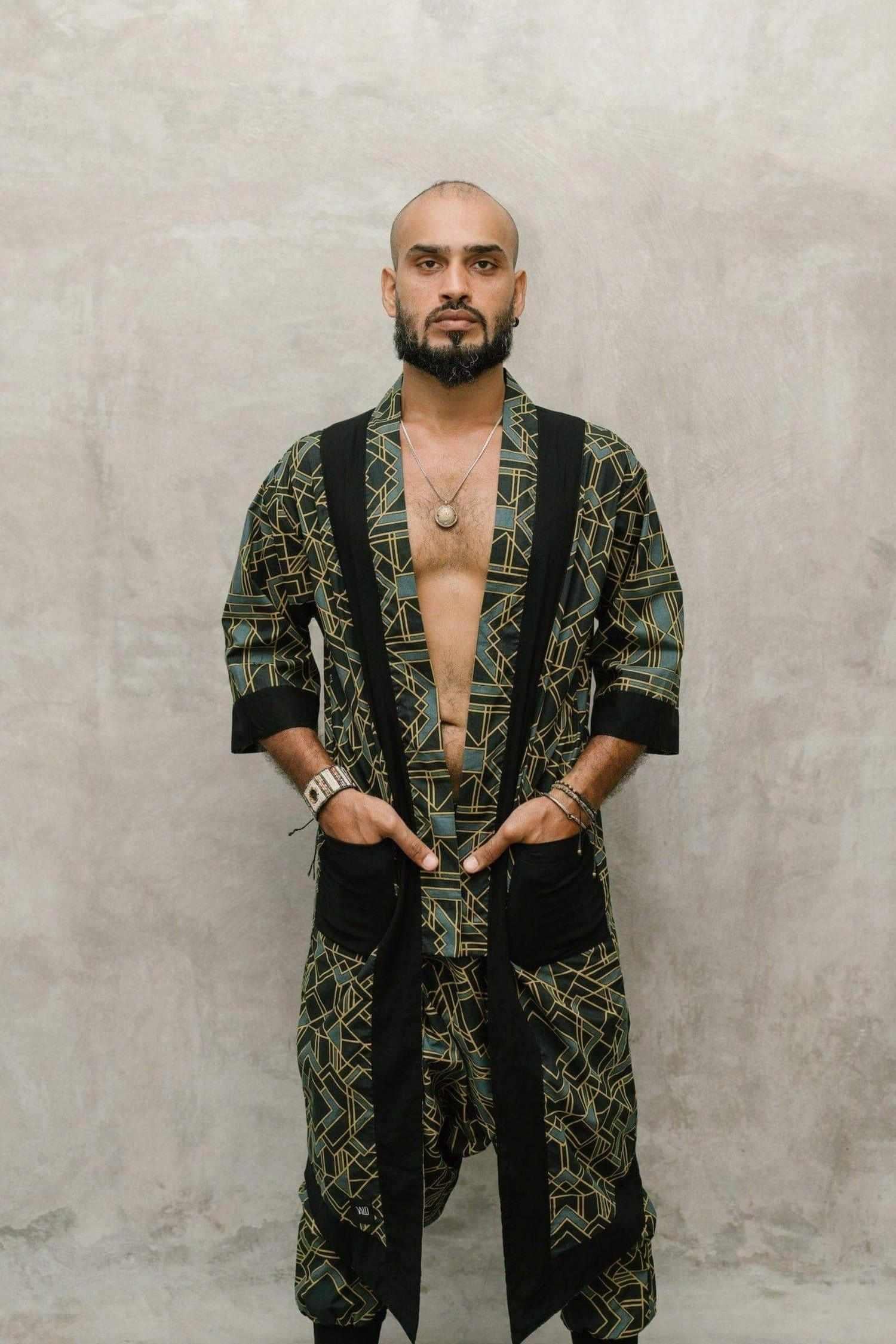 VALO Design VALO SPIRIT Green Geometric - elegant & unique cotton kimono cardigan 