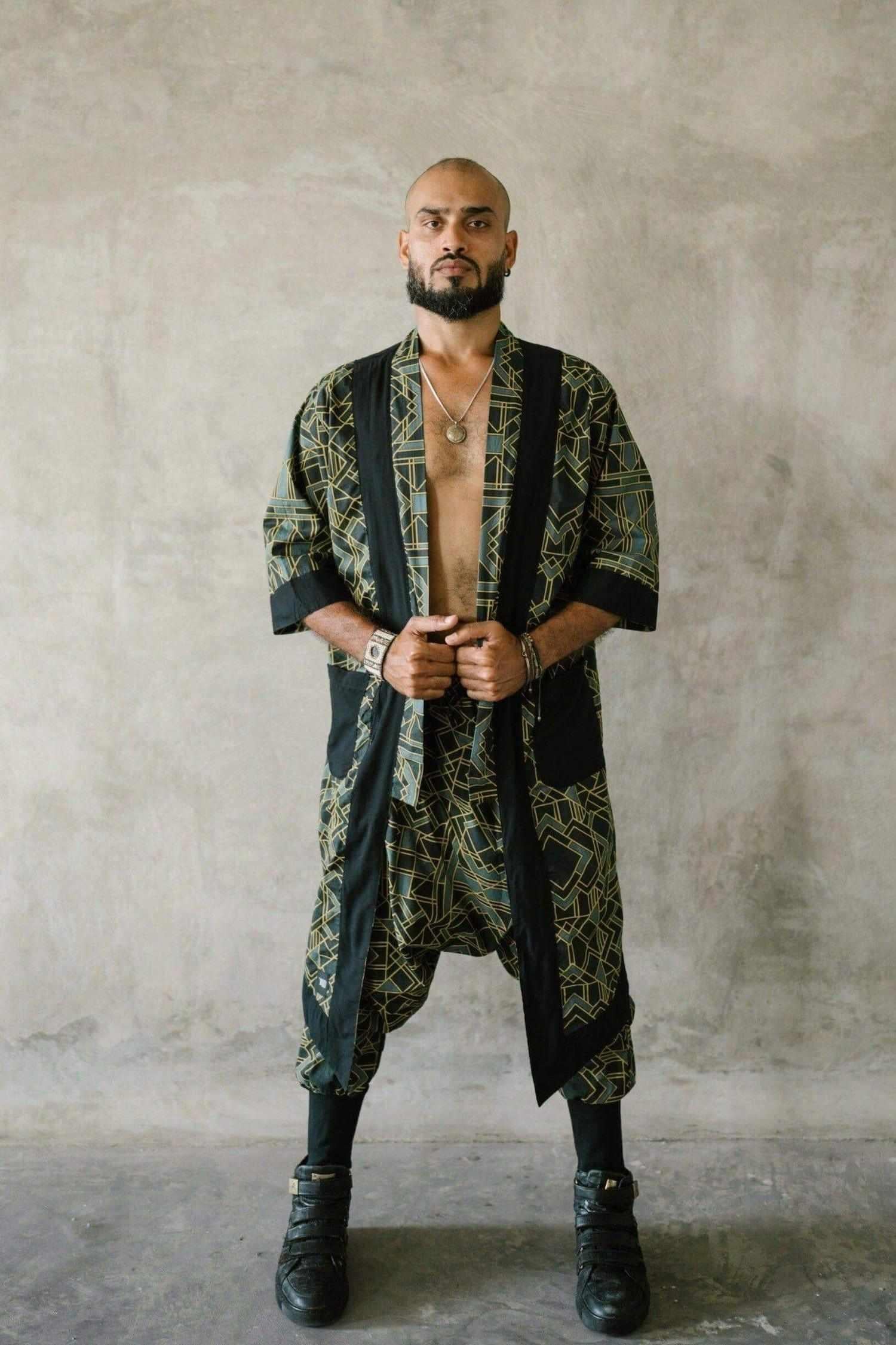 VALO Design VALO SPIRIT Green Geometric - elegant & unique cotton kimono cardigan 