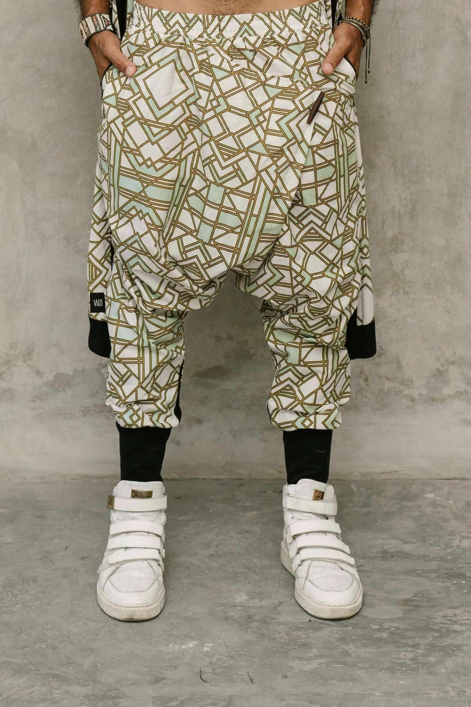 VALO Design SPIRIT NINJA White Geometric - Comfortable & stylish cotton print harem pants