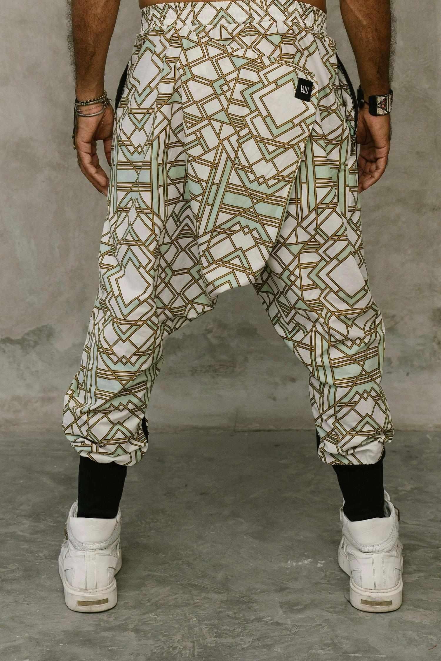 VALO Design SPIRIT NINJA White Geometric - Comfortable & stylish cotton print harem pants